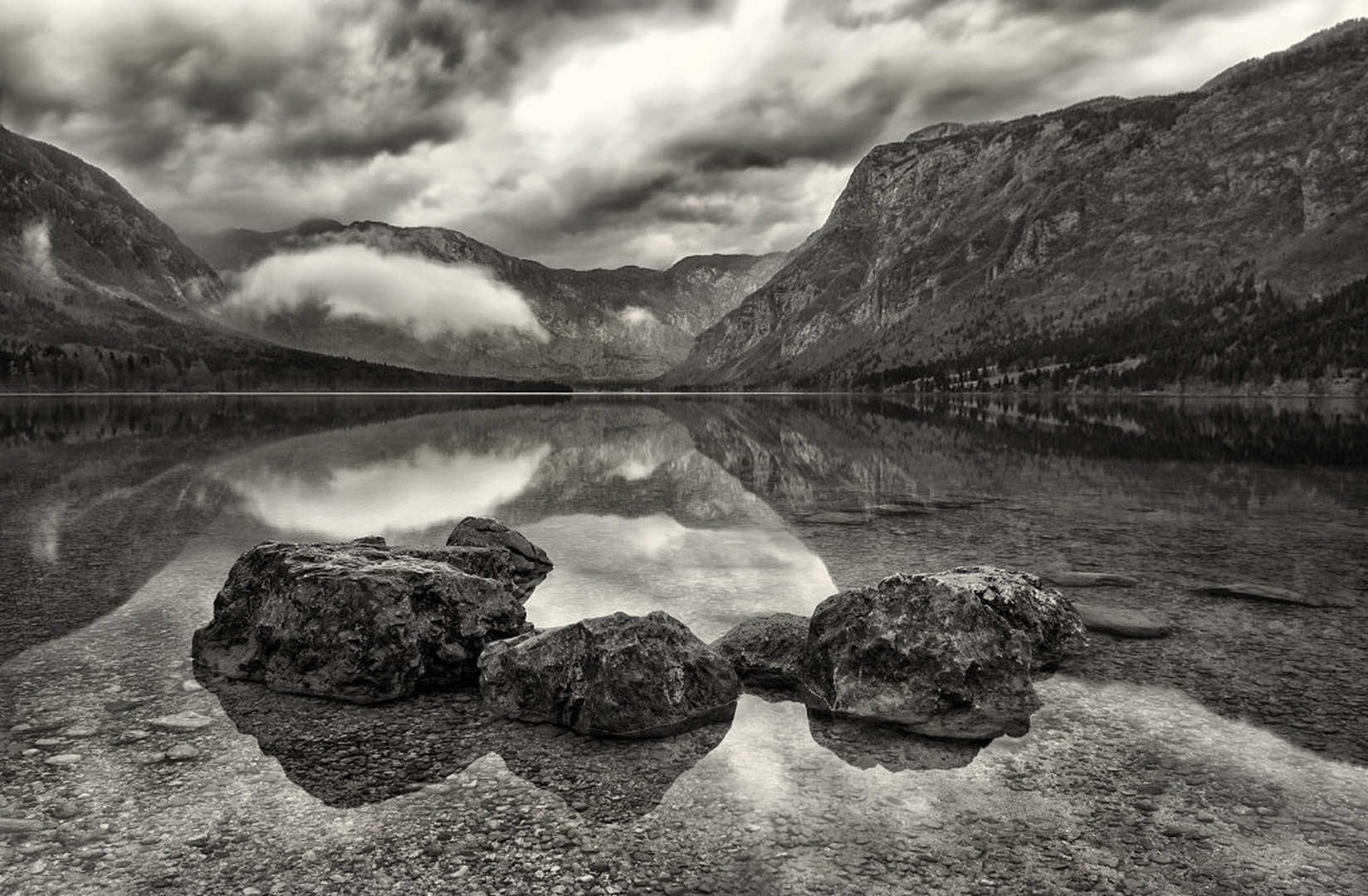 silence by -ZaGoR-