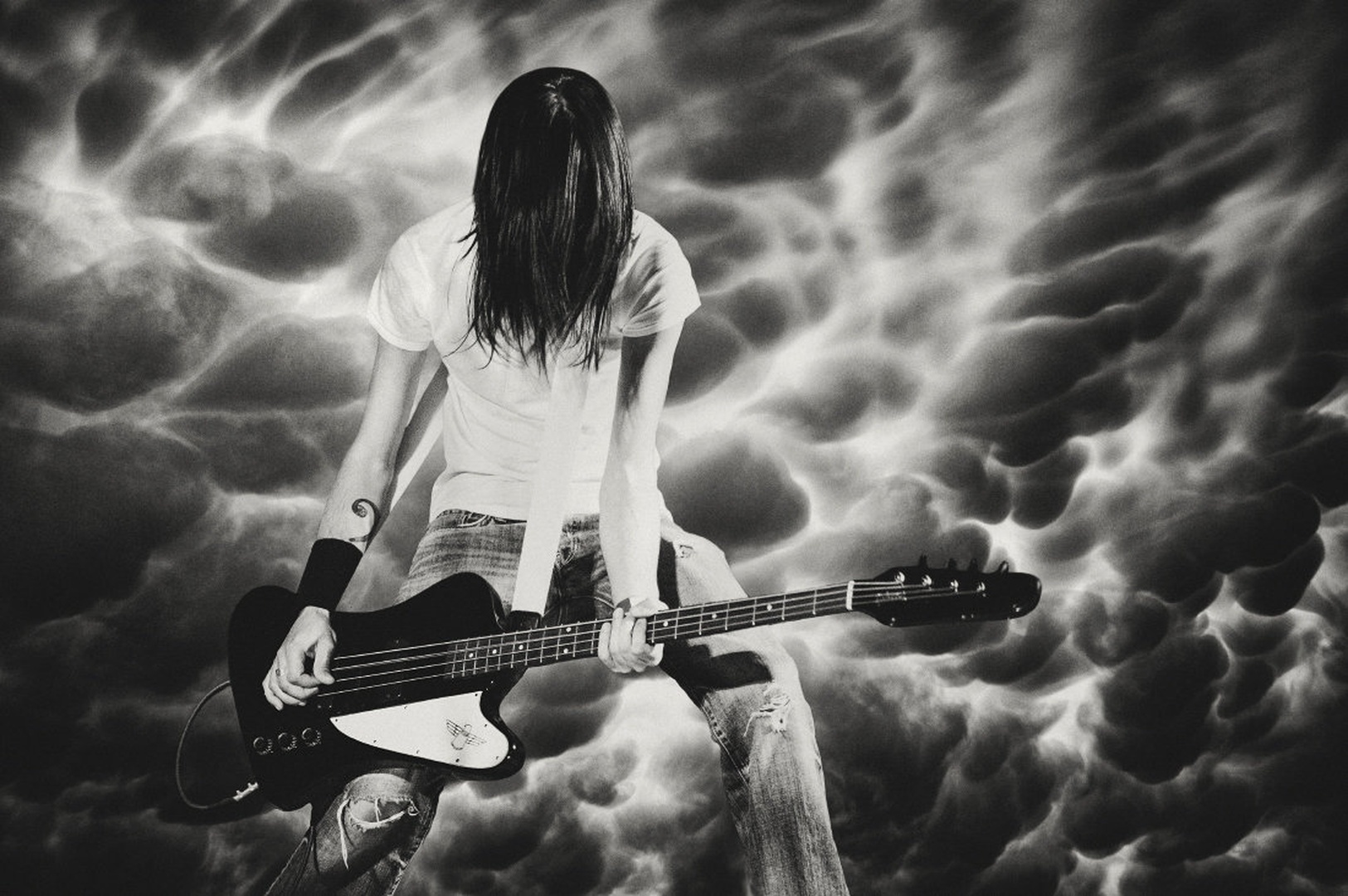 bass by -ZaGoR-