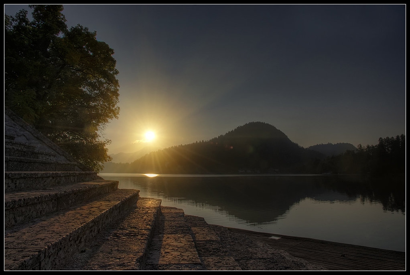 Blejsko jutro II by -ZaGoR-