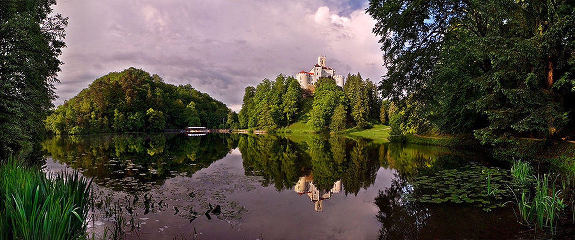 Trakoščanska refleksija-extended version No.VII by ThePljuc