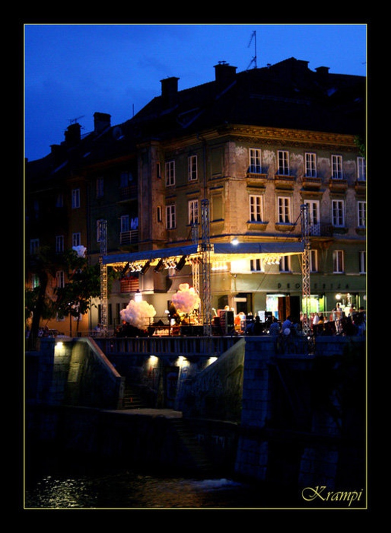 Iza odra čez Ljubljanico by