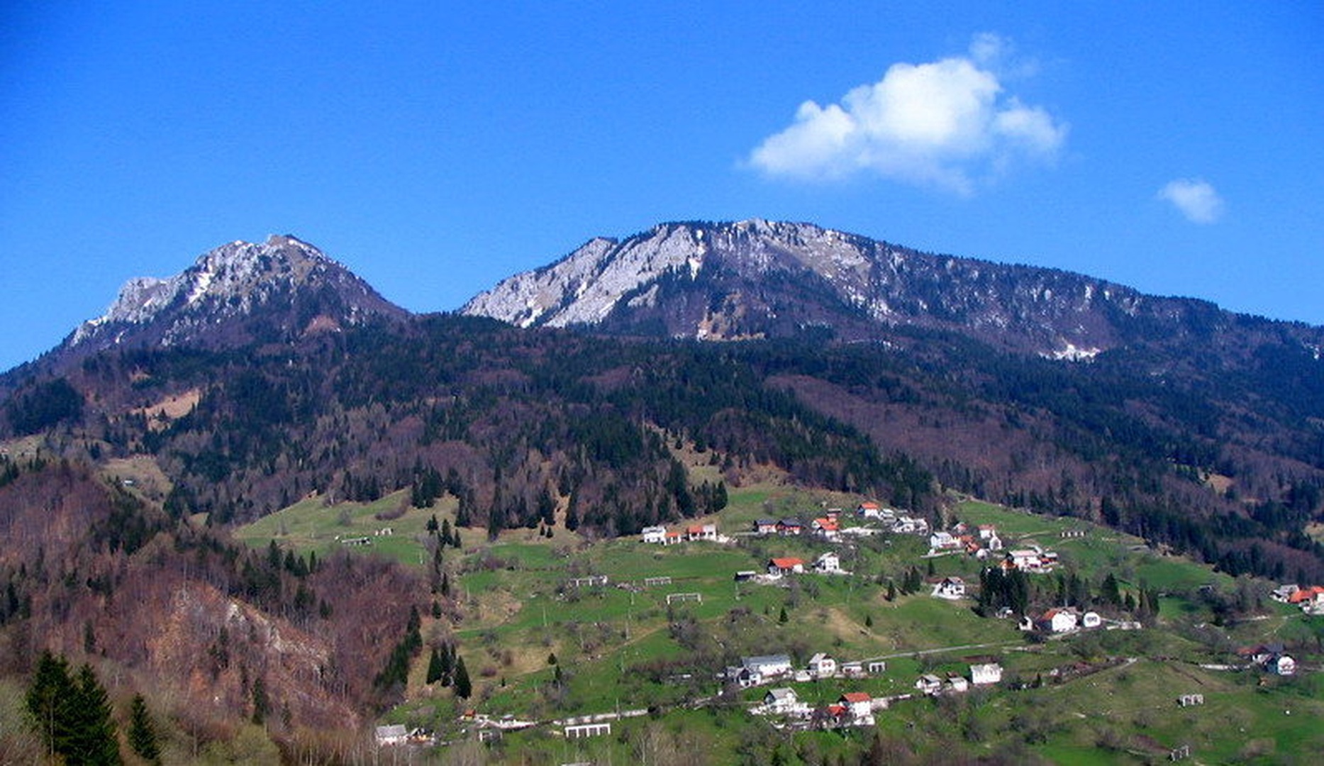 V objemu Ratitovca by