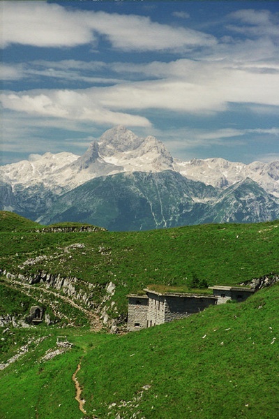 Pogled na Triglav by Saint