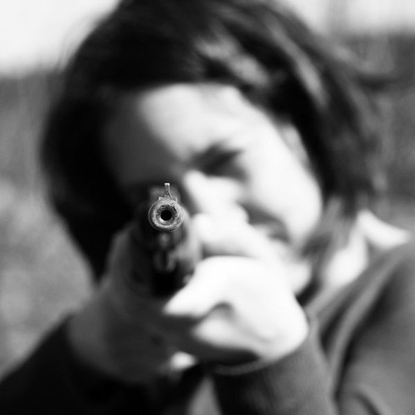 Gun by morgoth