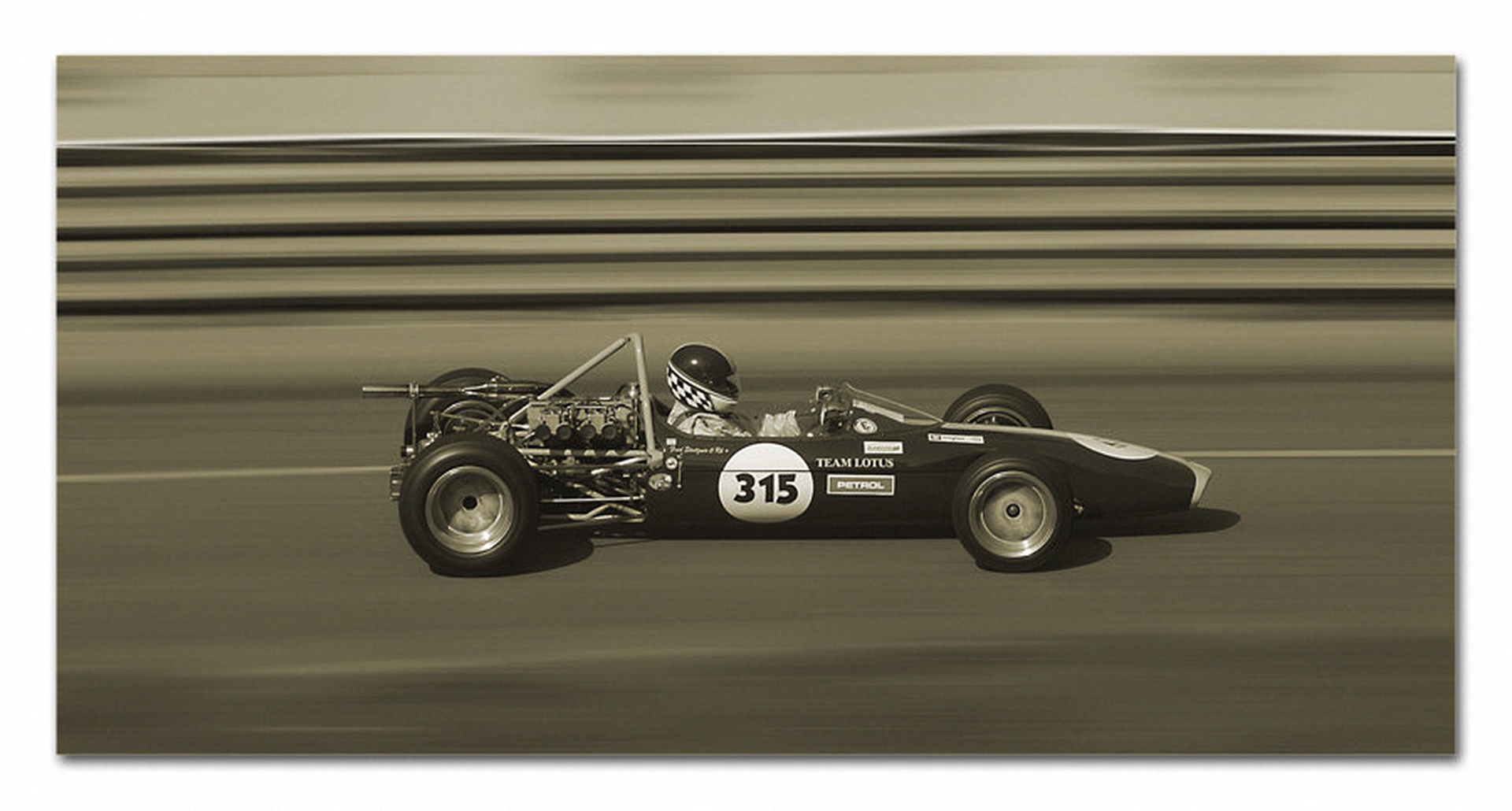 GT CLASSIC (LOTUS) by Primož ŽGAVEC