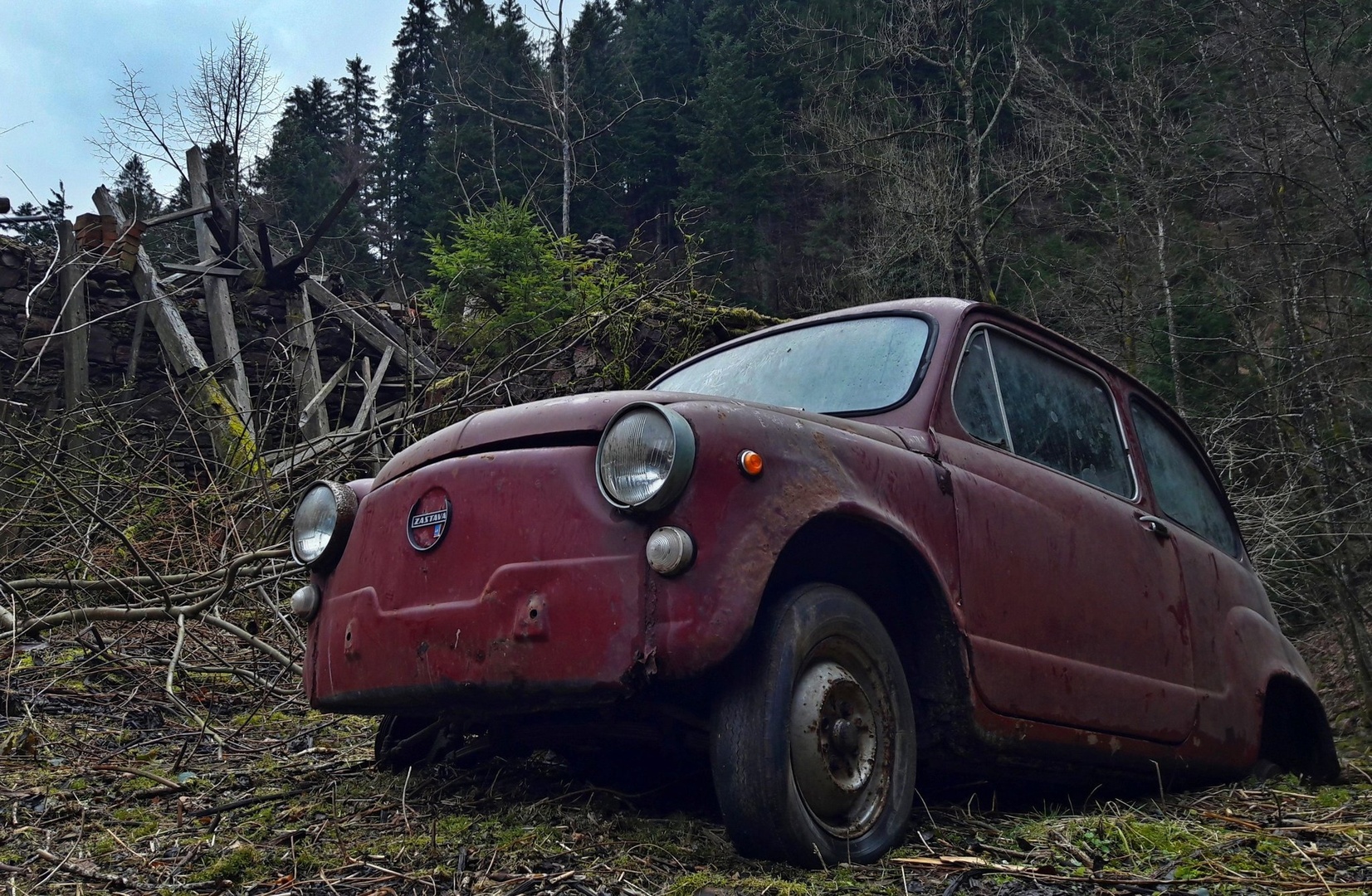 zastava .. kot nova by