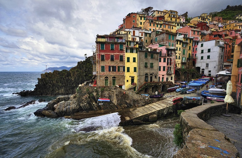 Riomaggiore by Dejan Marko