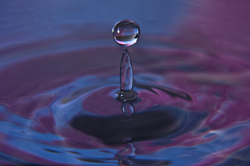 Bouncy water ball by Rok Ahlin