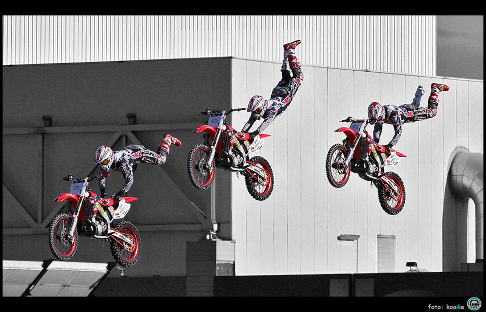 Superman Seatgrab by