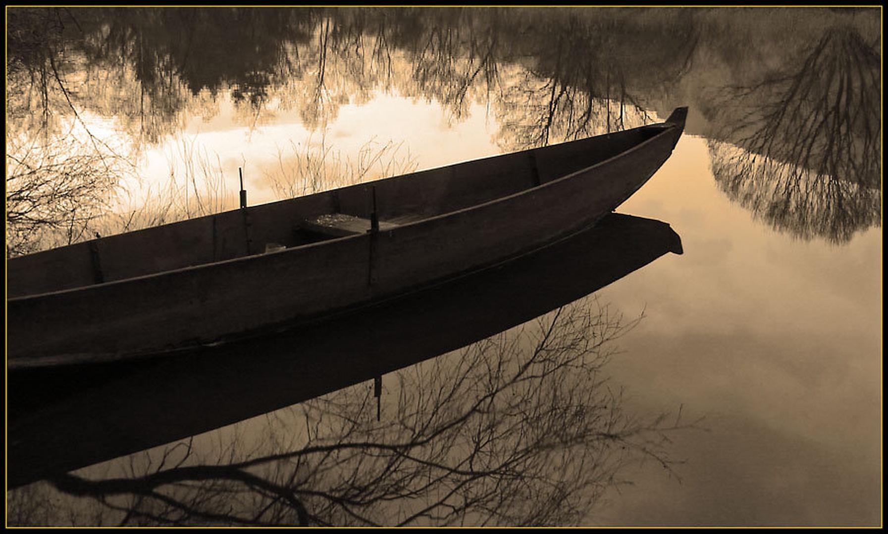 osamljen by