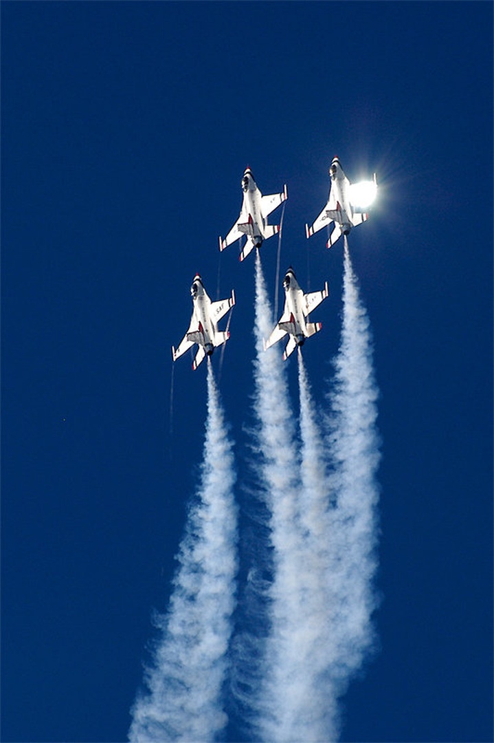 Thuderbirds, Cerklje Airshow 2000 by