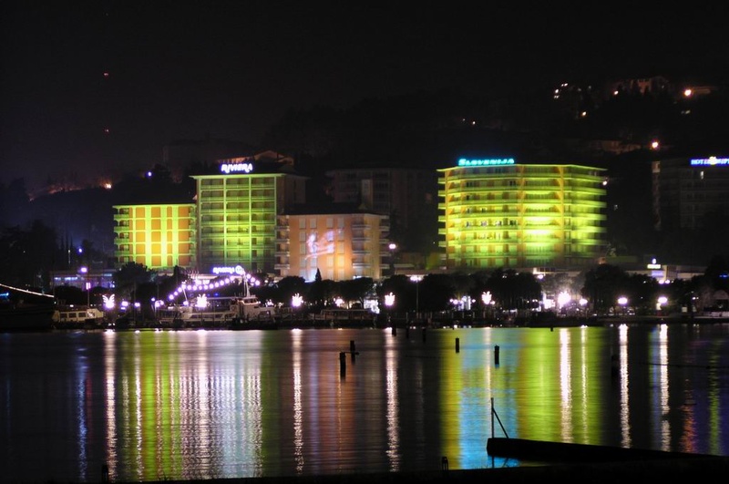 Portorož ponoči II by Dr. _MAXXI_