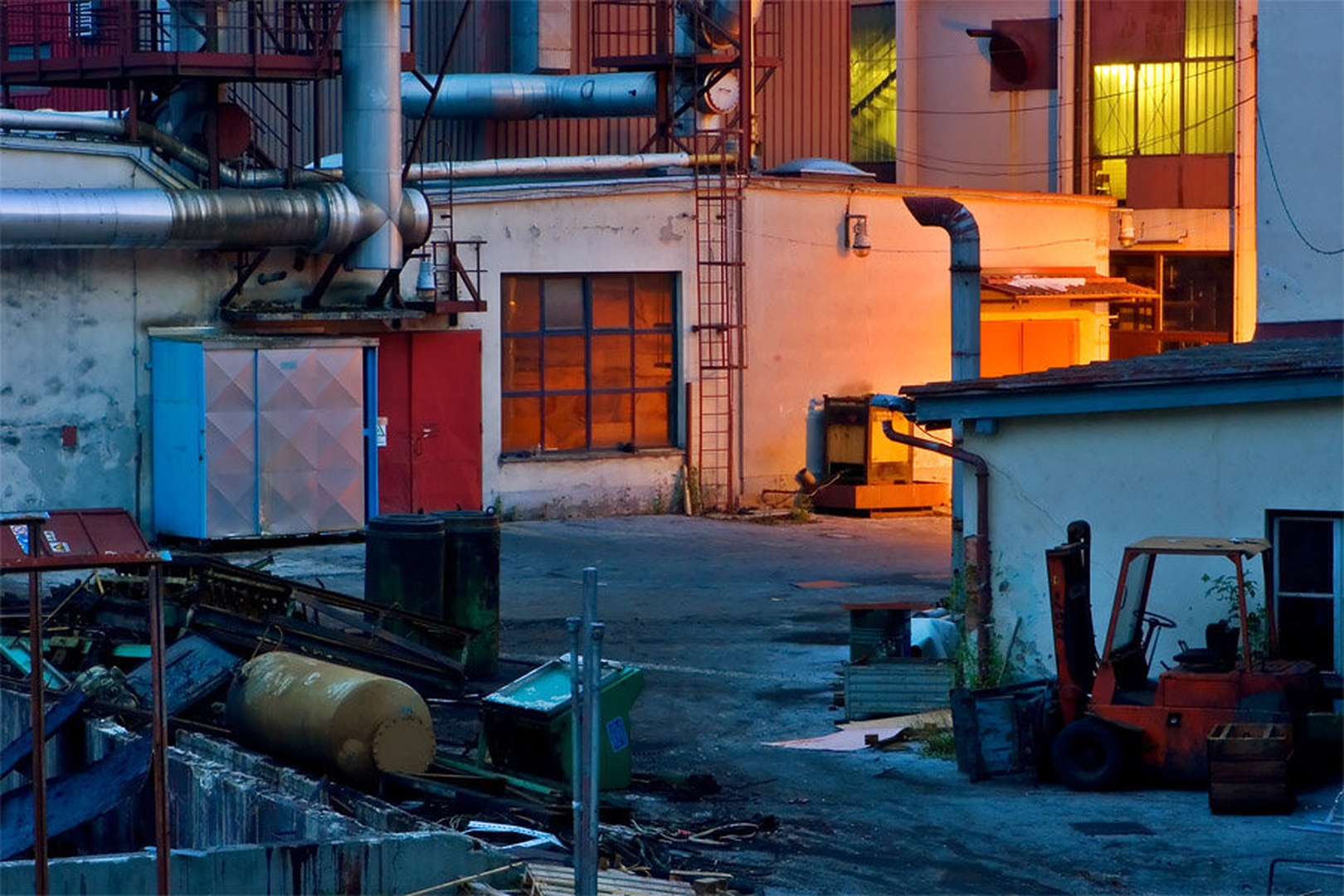 Industry at sleep by Orpheus
