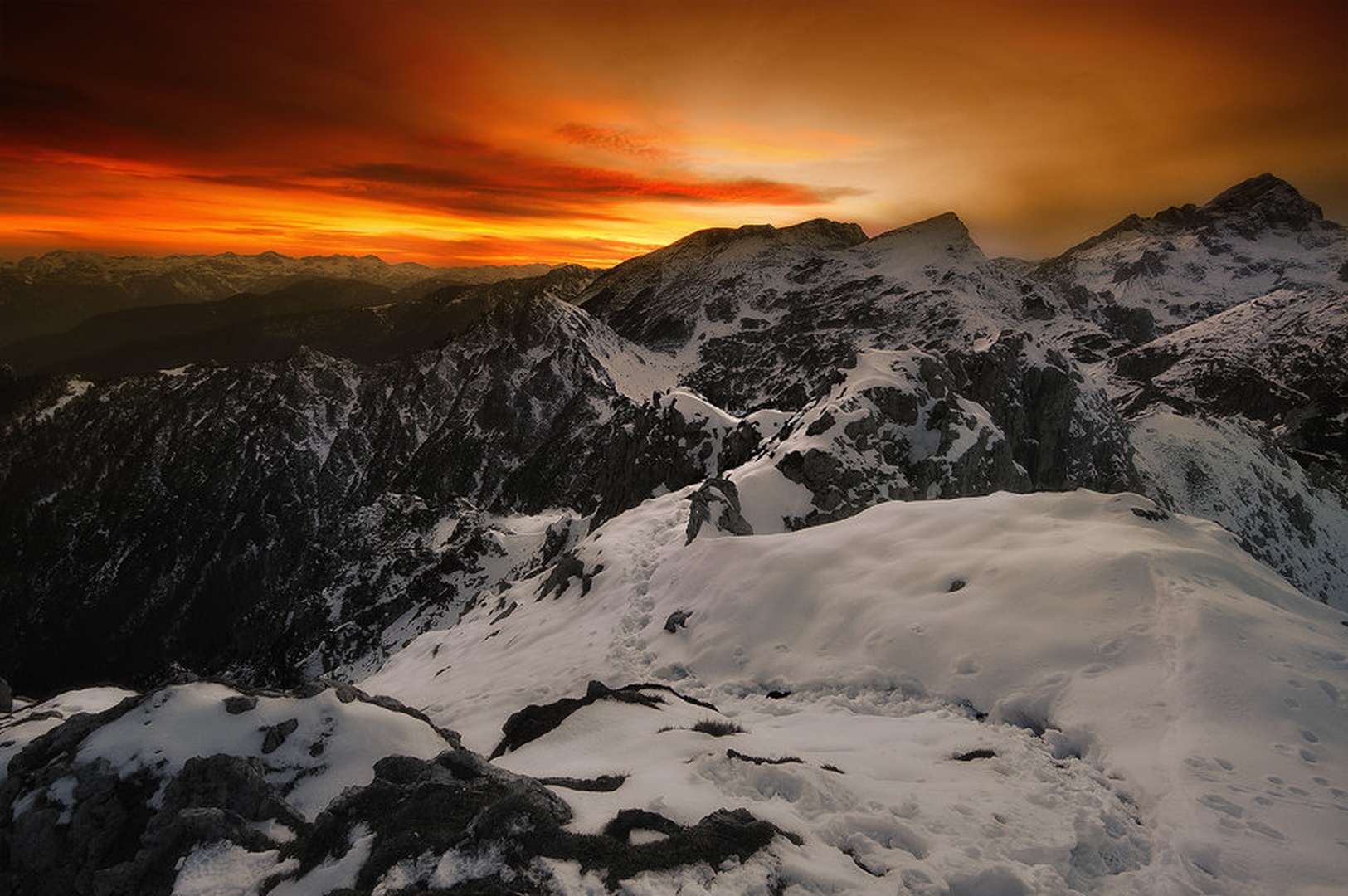Towards the dying Sun by Orpheus