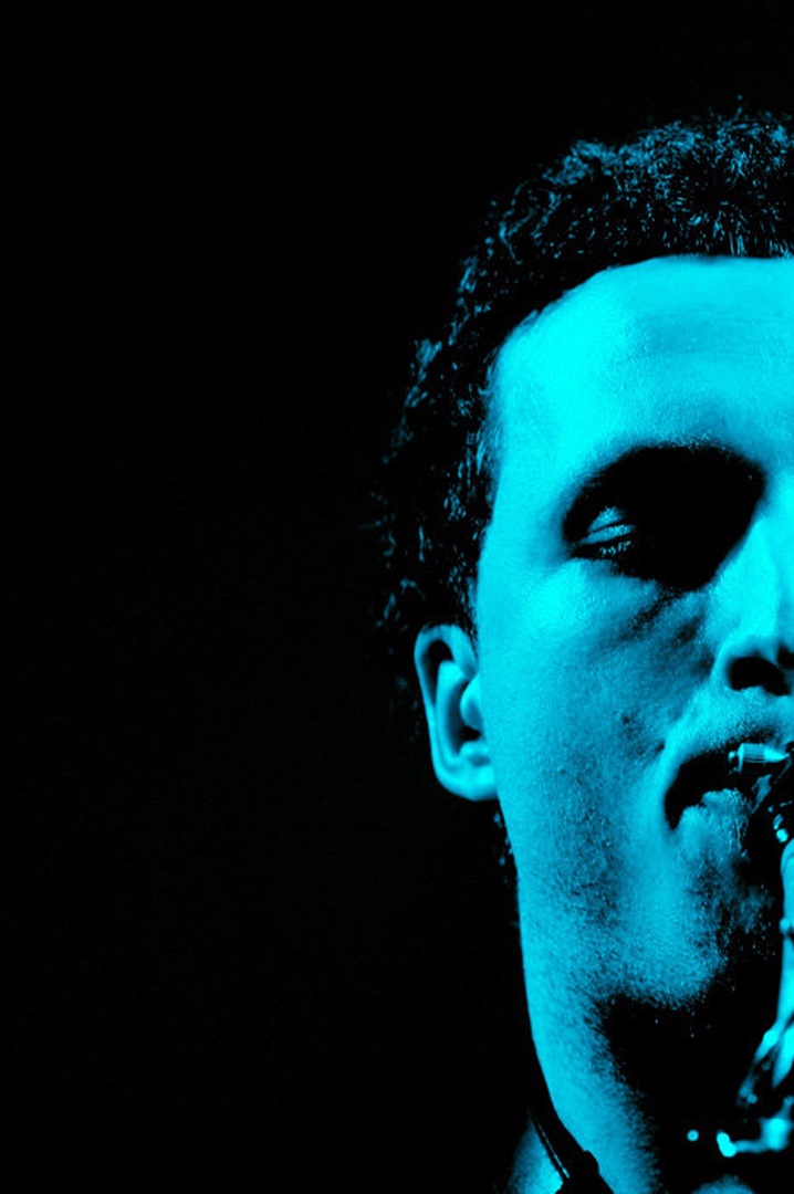 Sax player half face by črt cenc