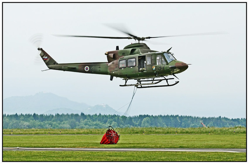 Bell 412 by David