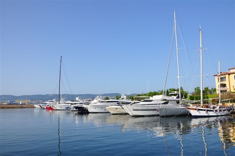 Marina Muggia Italija by herlamov