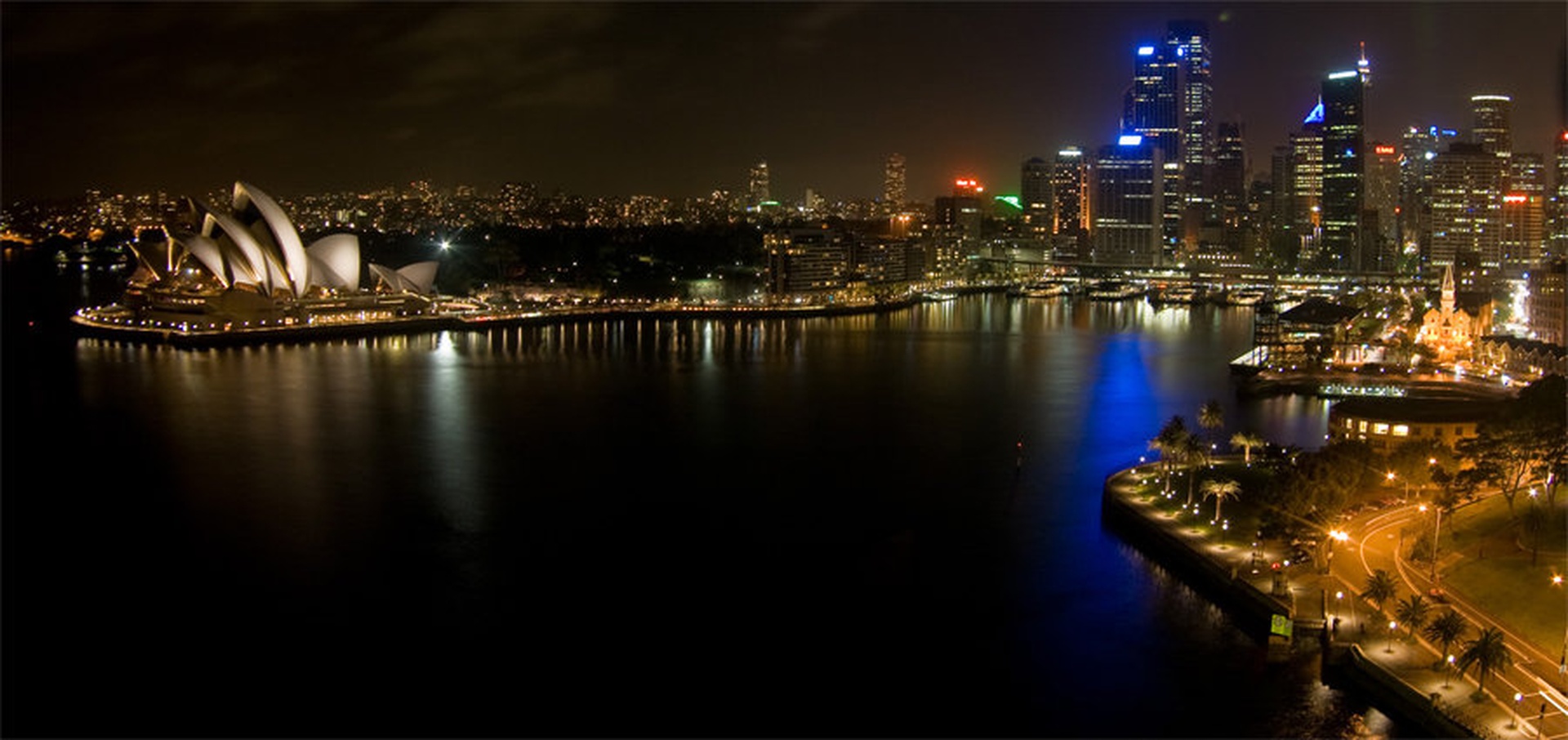 Opera House by Nejc