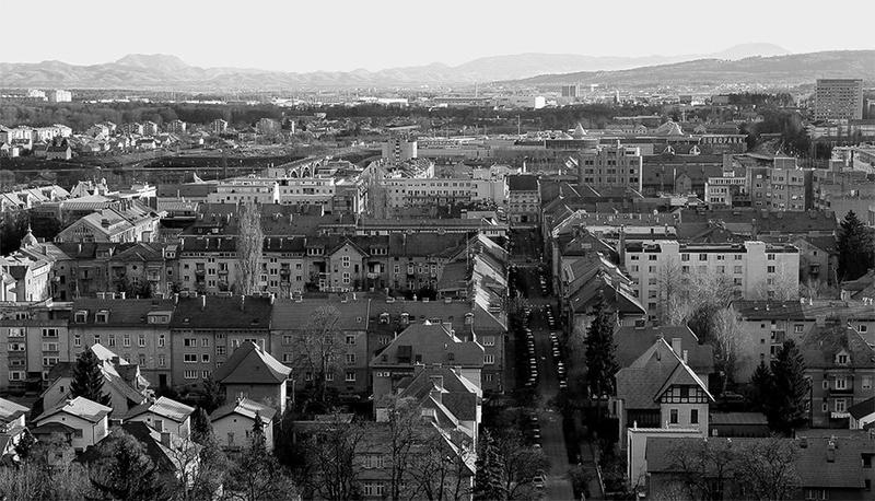 Pogled iz piramide by bojch