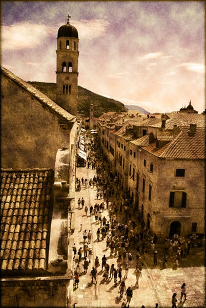 Stradun by Maja Sokolic