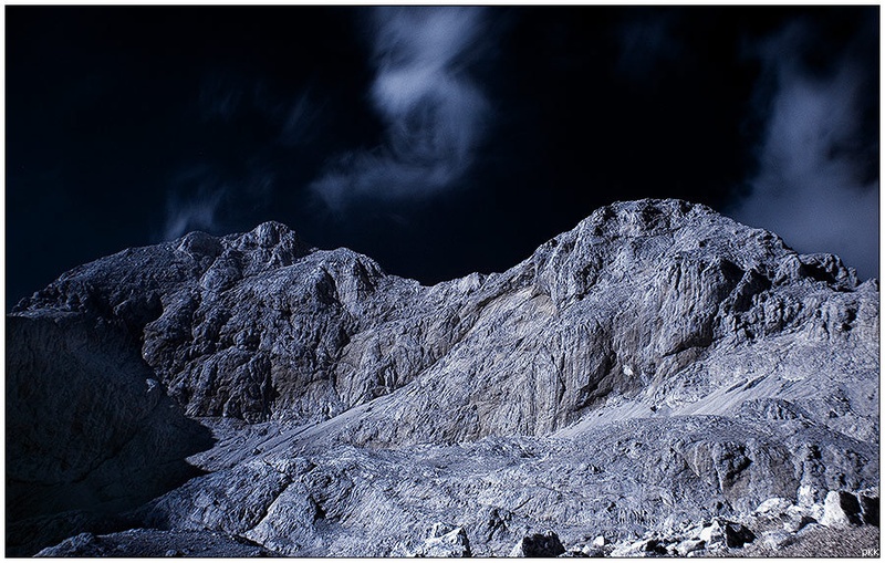 (Mali) Triglav by brokoli