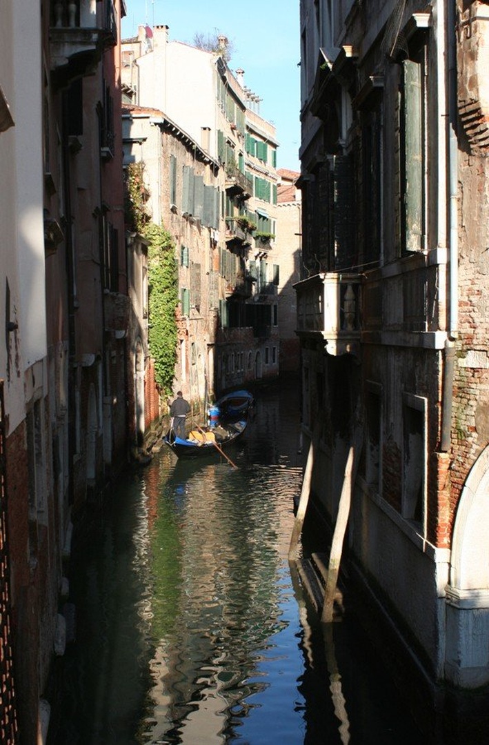 Venezia street by zoran f.