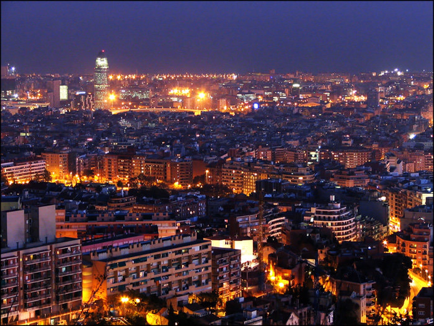 Barca by Tine Mažgon