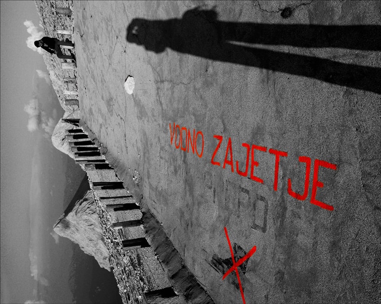 Slovenski grafiti by Tine Mažgon