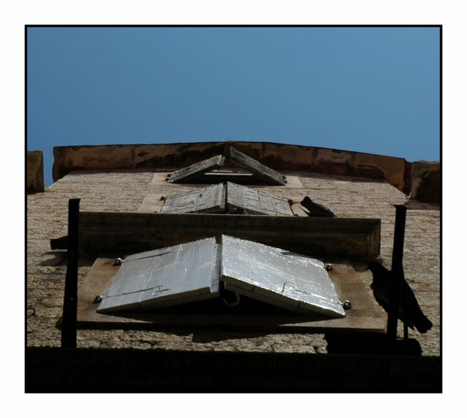 In-line shutters by Matjaz Demsar