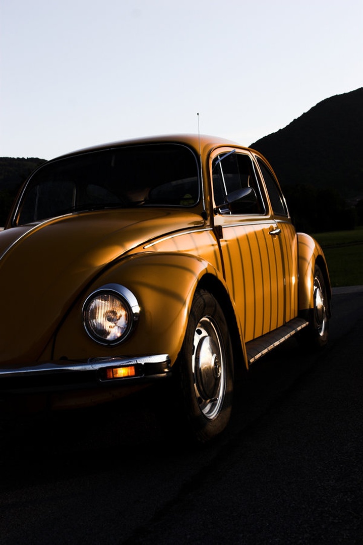 VW by