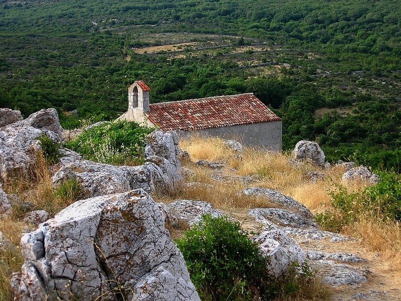Osamljena... by Boštjan Podlogar