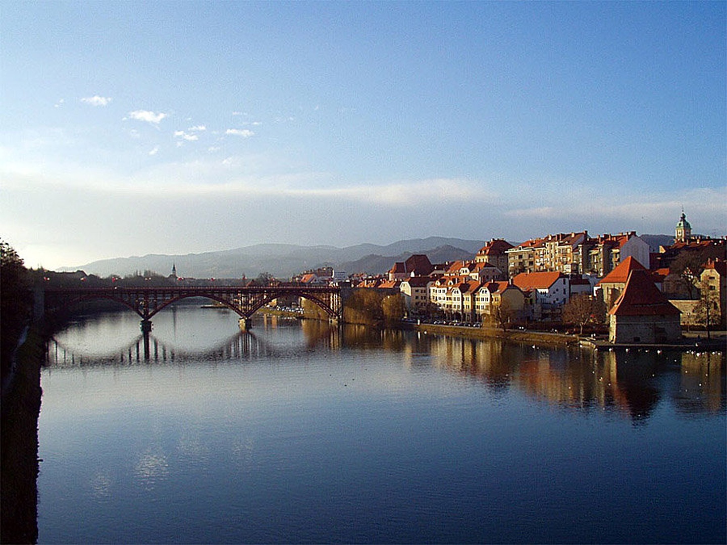 Moje mesto! by Mitja Vodušek