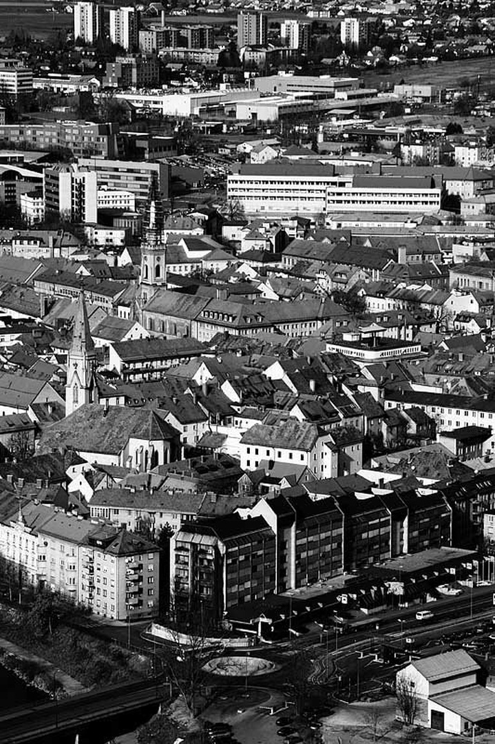 CITY by Mitja Vodušek