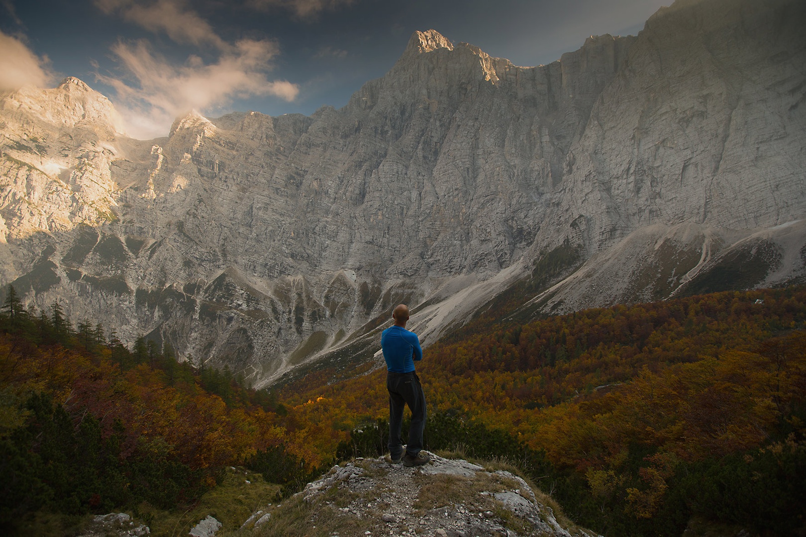 Pogled z balkona by planinc