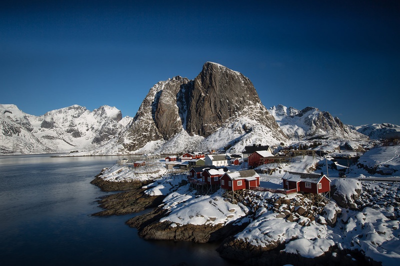 Hamnoy Bridge by planinc