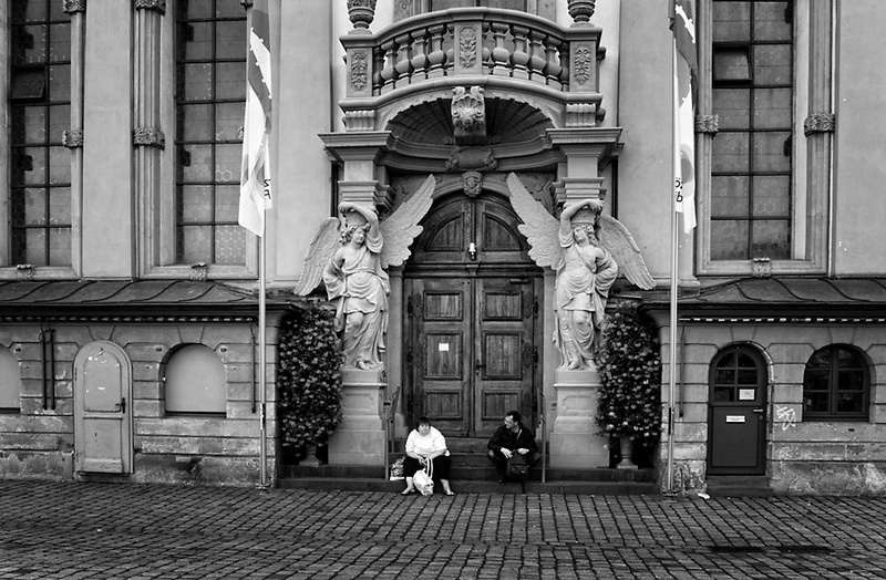 Waiting for justice by piloot