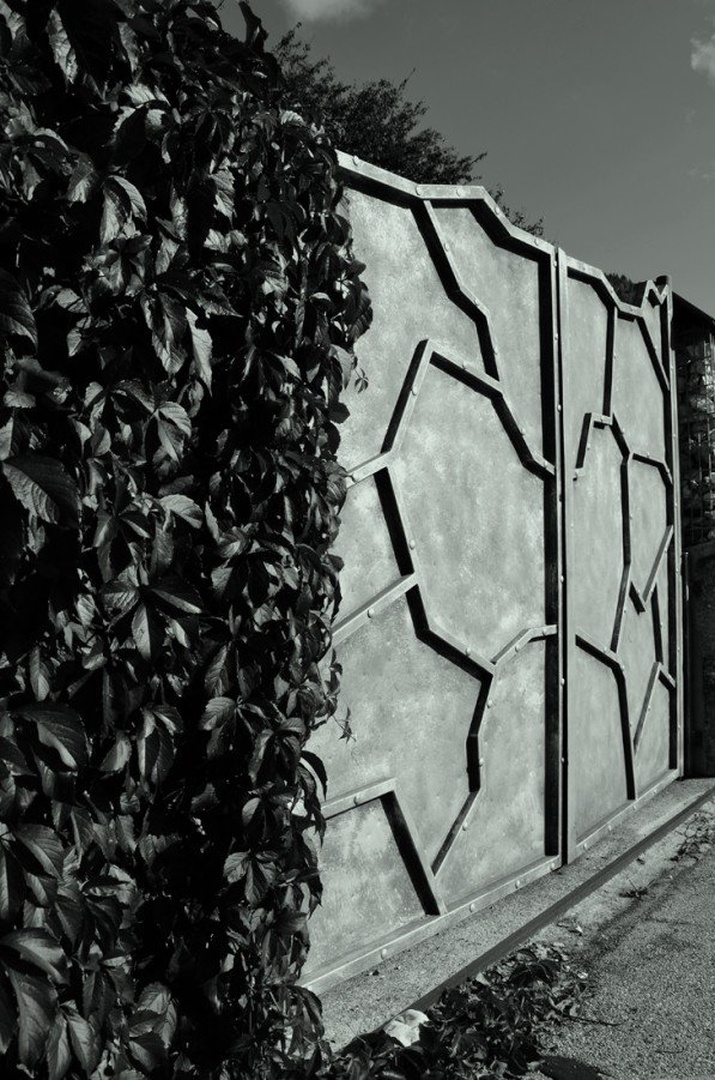 vrata by nejc urbanc