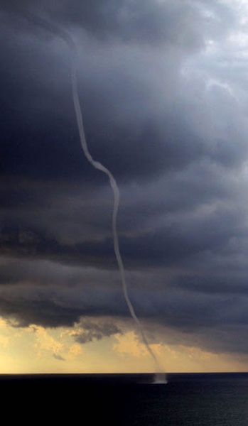 počitniški tornado... by tija