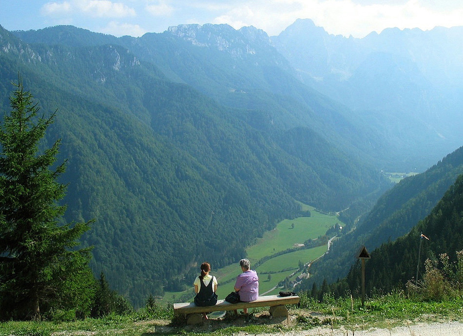 Logarska dolina by Boštjan Rančigaj
