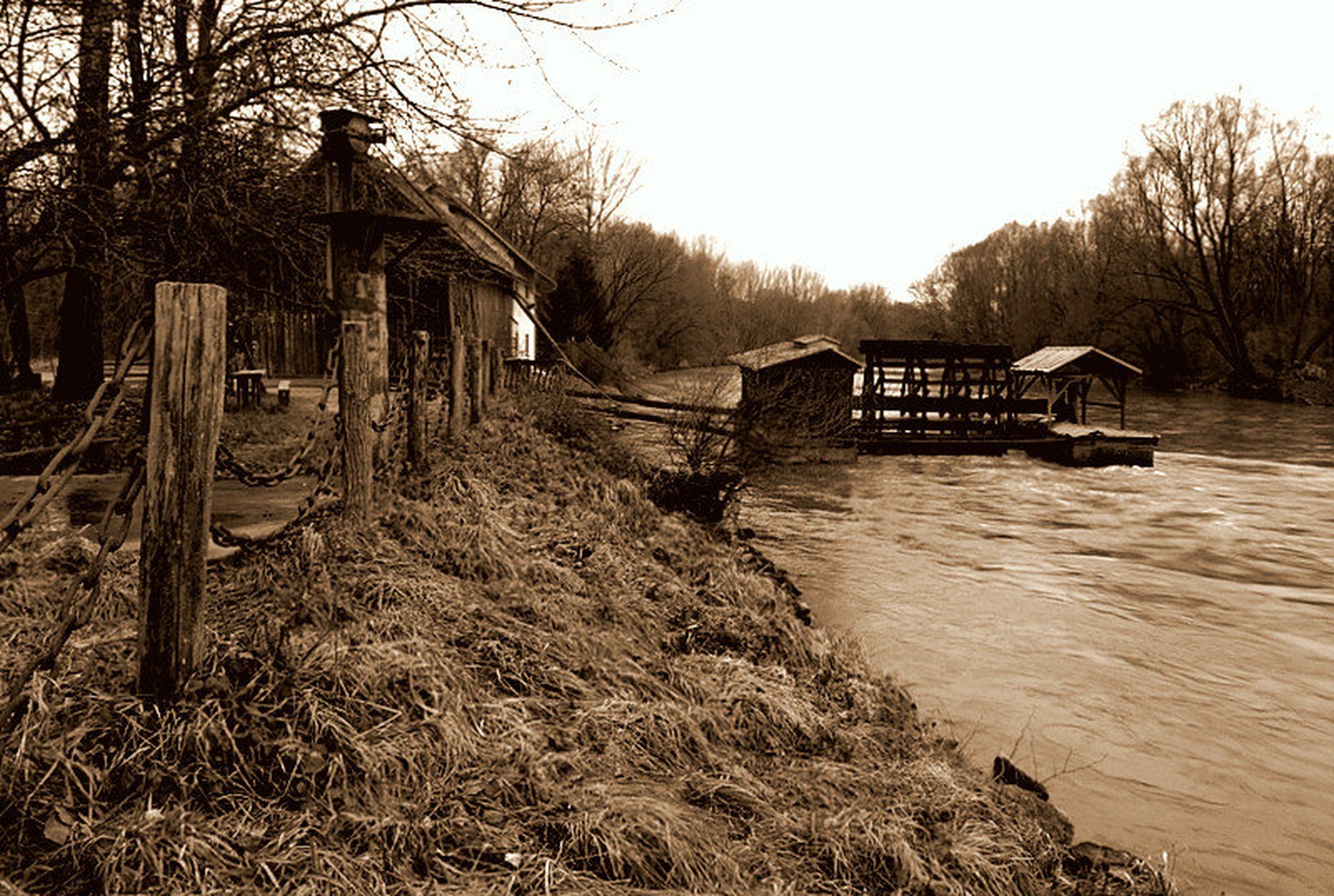 Time stands still... by Duško Dokošič