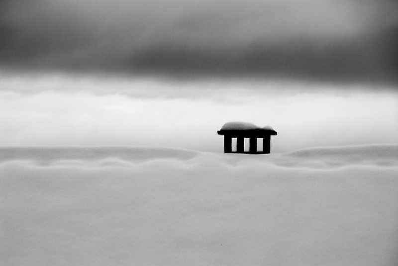 Obkoljeni by Duško Dokošič