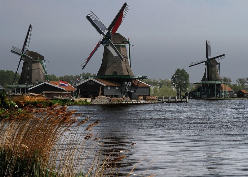 windmills by ivo bojc