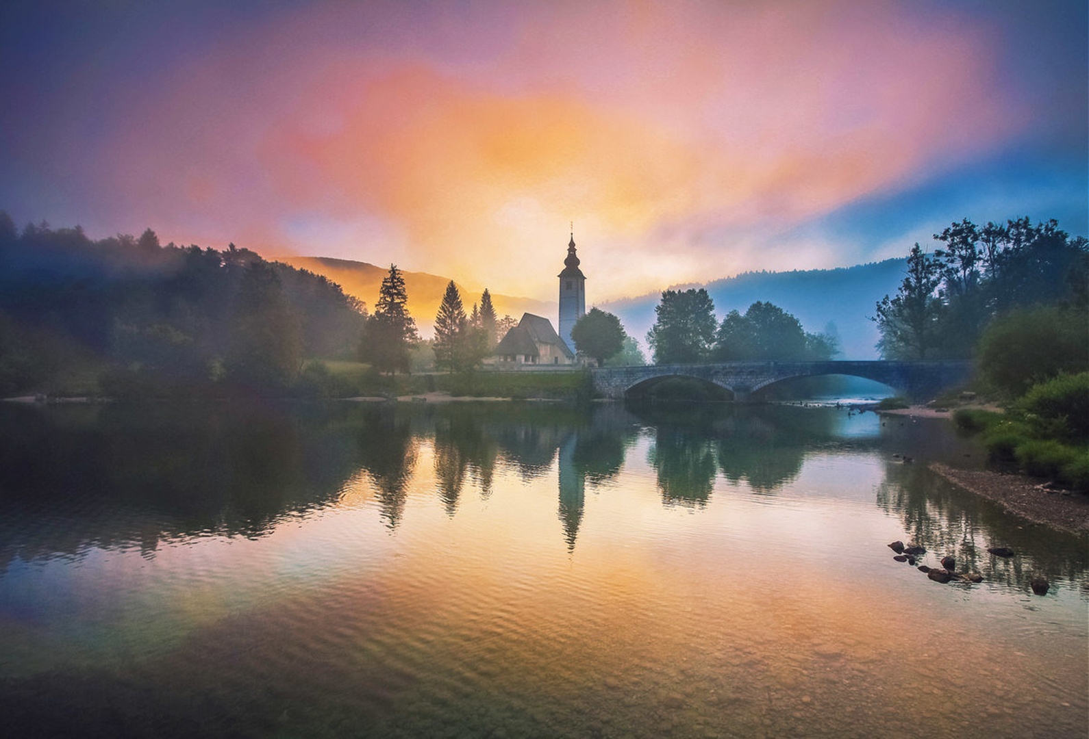 čarobno prebujanje by Nina Lozej