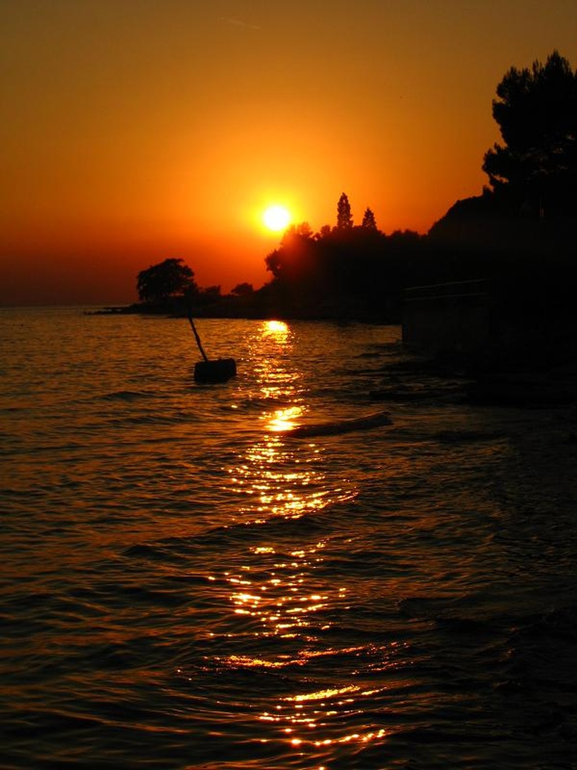 romantic sunset by Nina Lozej