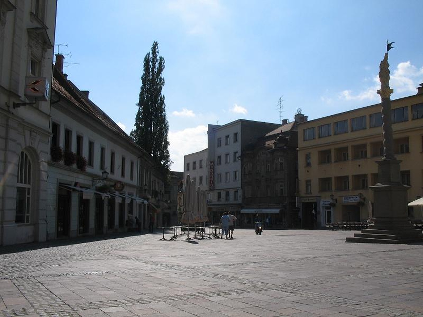 Moj Maribor by Maja Bzzz