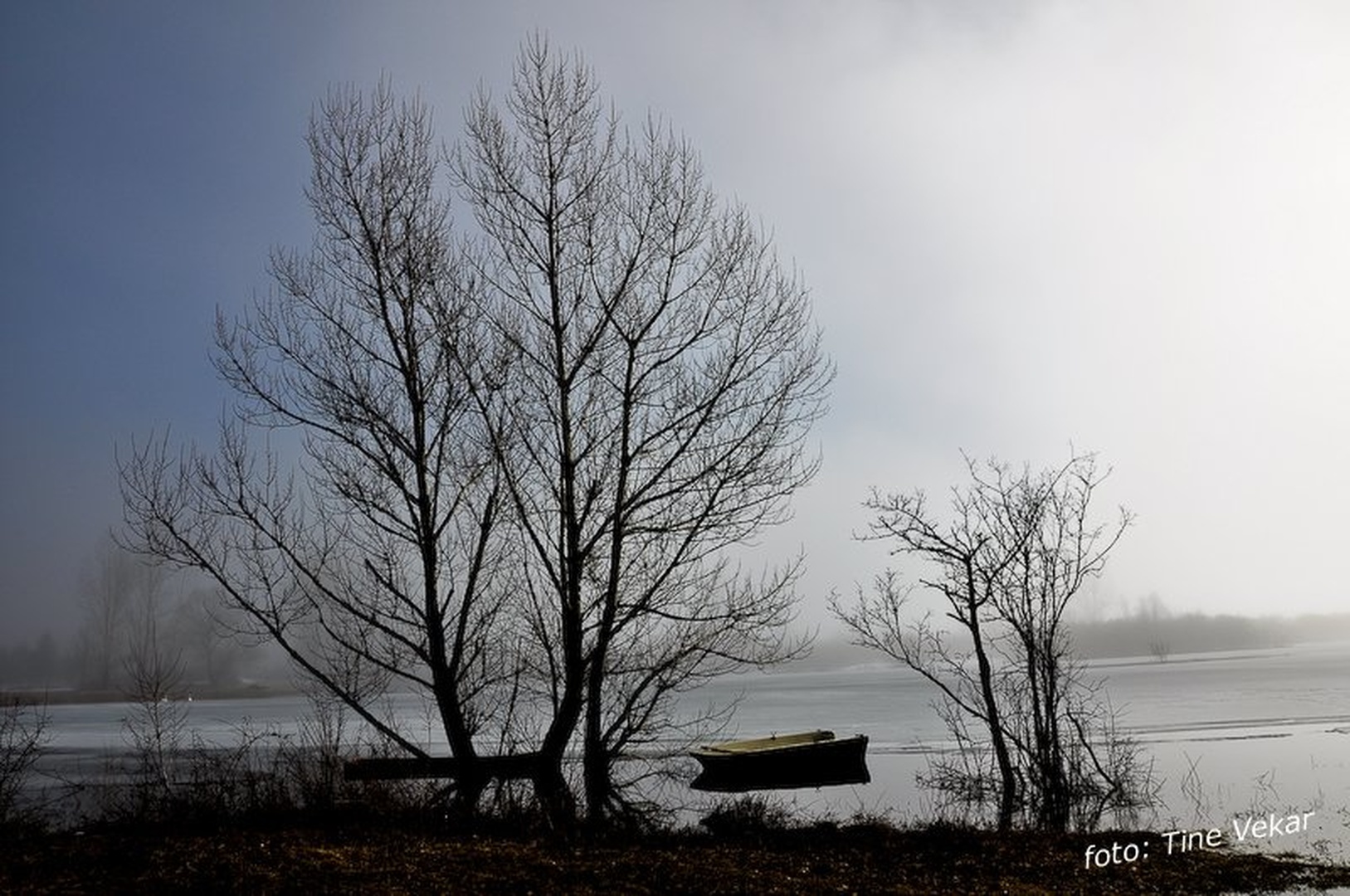 cerkniško jezero by Tine Vekar