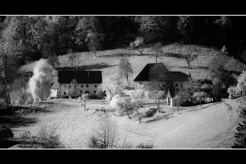 Domačija by Andrija Majsen