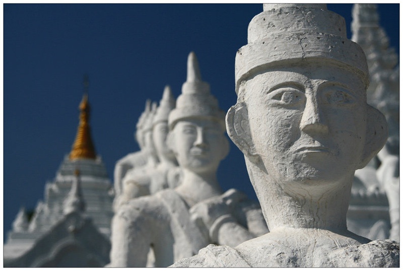 monumento by stane jeger