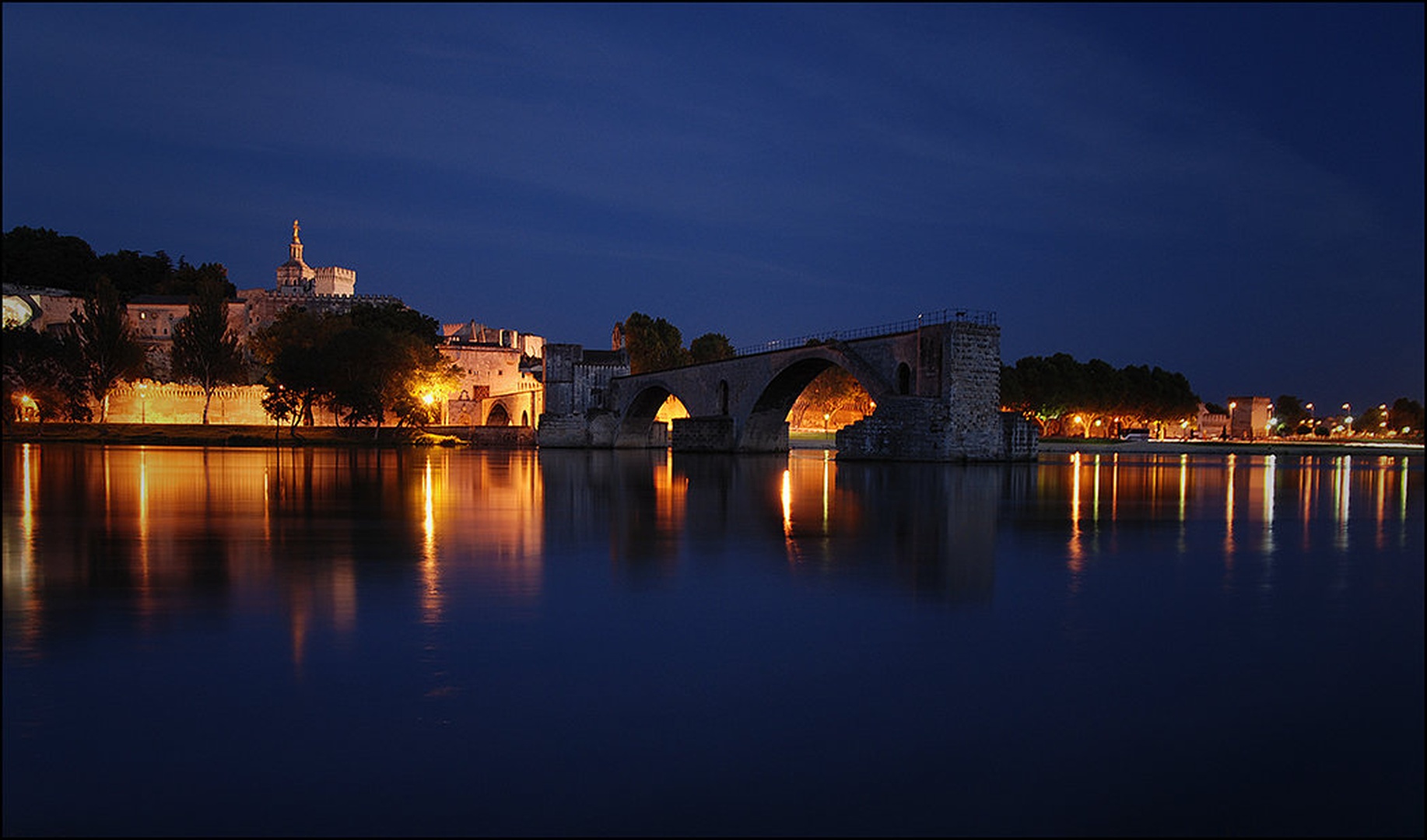 Avignon by blaž ocvirk