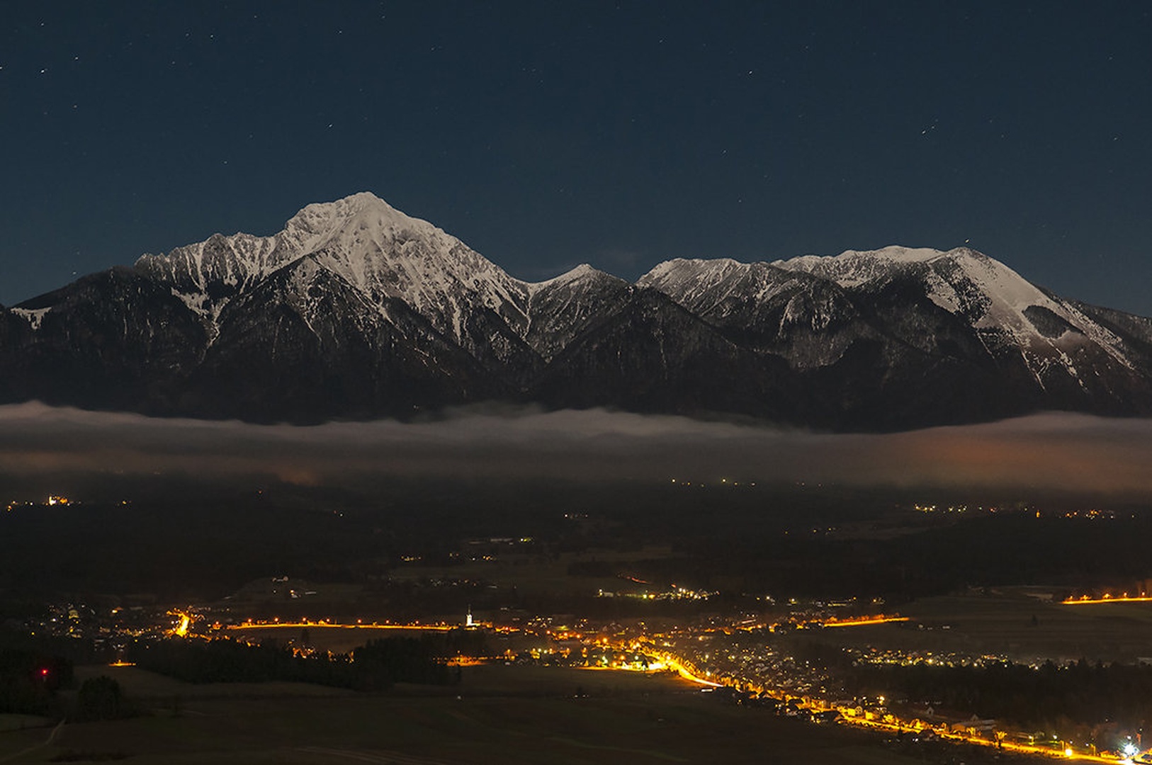 Storžič s soseščino by blaž ocvirk